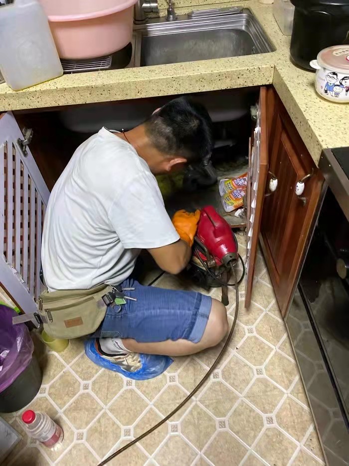 郊区通下水道